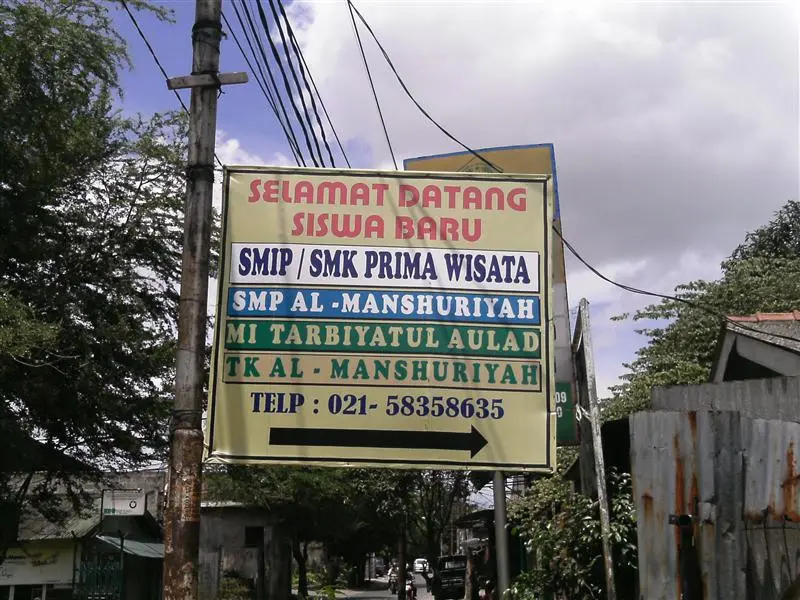Foto SMP Al-Manshuriyah