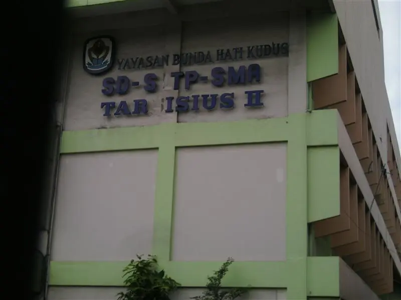 SMP Tarsisius II
