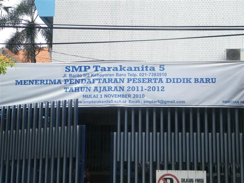 SMP Tarakanita 5