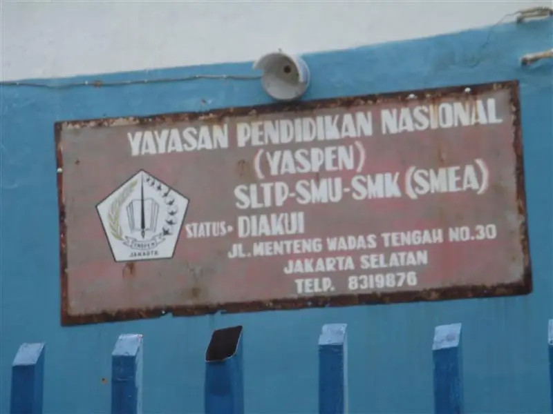 SMP YASPEN