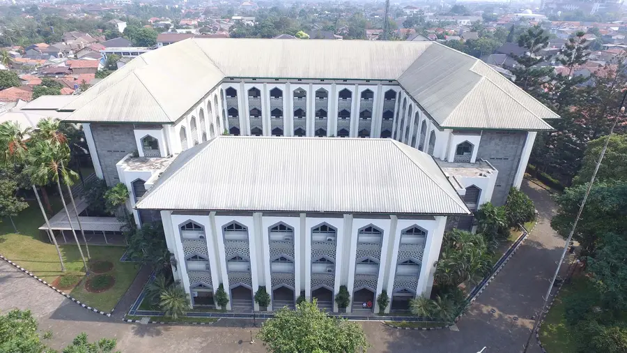 SMA ISLAM AL-IZHAR PONDOK LABU