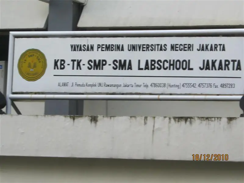 SMP LABSCHOOL JAKARTA