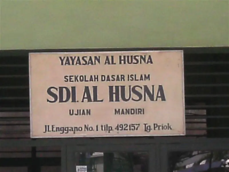 SMP ISLAM AL HUSNA