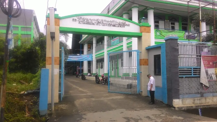 SMP PELITA ALAM