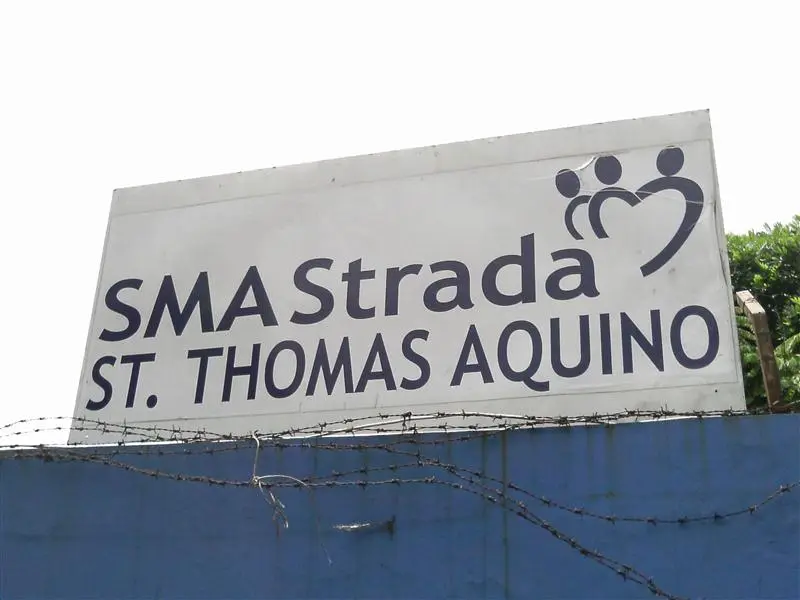 SMA Strada St. Thomas Aquino