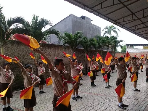 SMP JAYA PLUS MONTESSORI