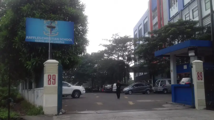SMP RAFFLES CHRISTIAN SCHOOL KEBON JERUK