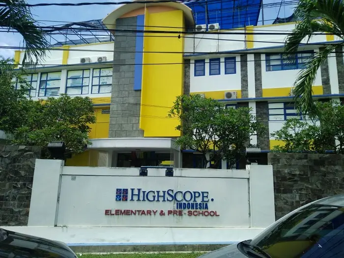 SMP EcoSocioTech - Alfa Indah