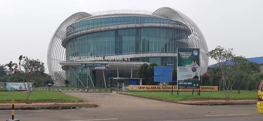 SMP ISLAM AL AZHAR 41 SUMMARECON SERPONG
