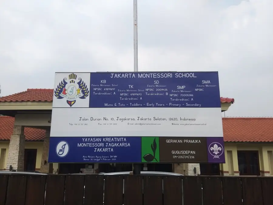 SMA JAKARTA MONTESSORI