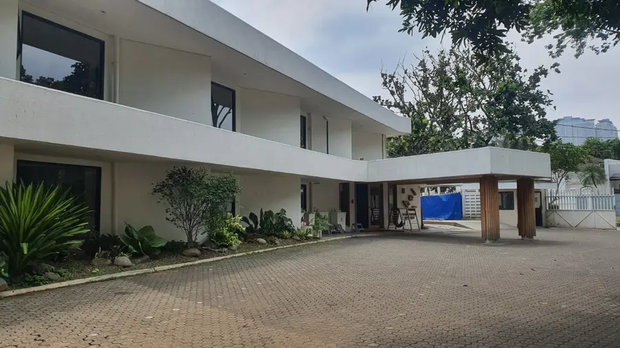 TK HEI SCHOOLS SENAYAN