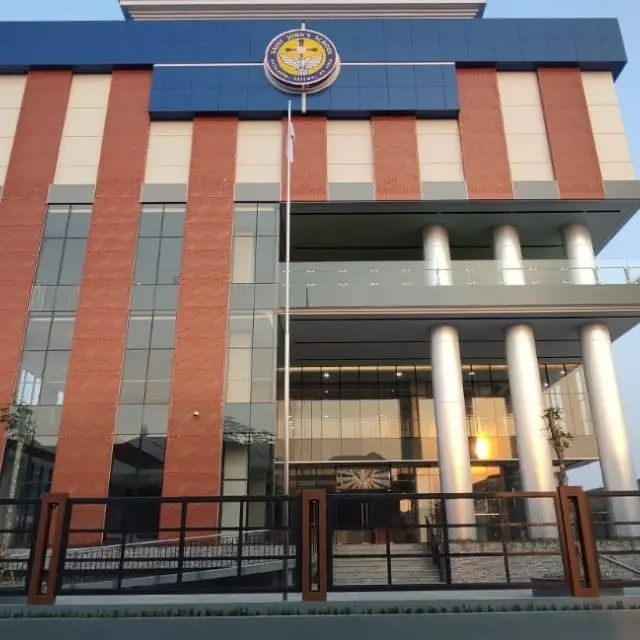 SMA Saint Johns School